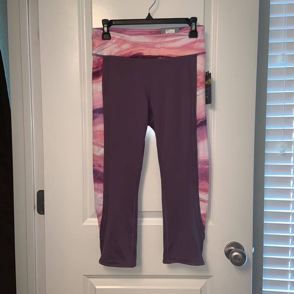 NWT: Dry Tek Plum Garden Leggings